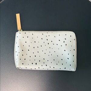 Banana Republic White and Black Speckled Clutch